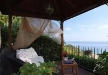Hotell Sant'andrea 3*